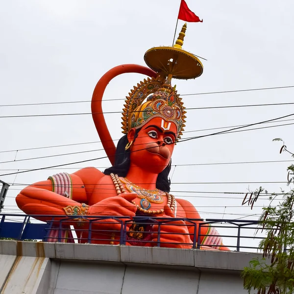 Groot Standbeeld Van Lord Hanuman Buurt Van Delhi Metro Brug — Stockfoto