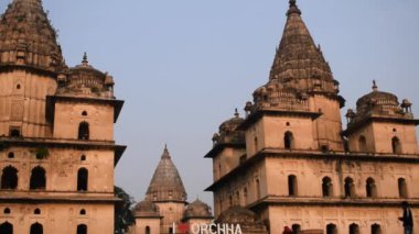 Orchha, Madhya Pradesh, Hindistan, Orchha kayıp şehir Hindistan, Hindistan arkeolojik siteleri Kraliyet Cenotapları 'nın Sabah Görüşü