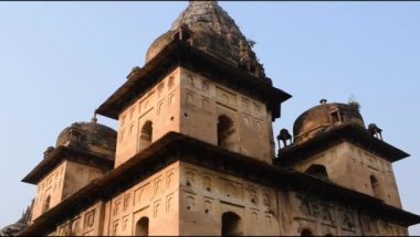 Orchha, Madhya Pradesh, Hindistan, Orchha kayıp şehir Hindistan, Hindistan arkeolojik siteleri Kraliyet Cenotapları 'nın Sabah Görüşü