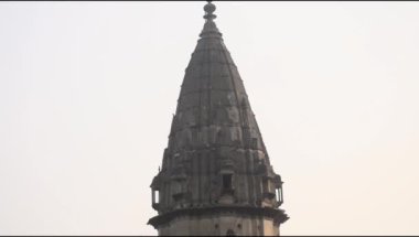 Orchha, Madhya Pradesh, Hindistan, Orchha kayıp şehir Hindistan, Hindistan arkeolojik siteleri Kraliyet Cenotapları 'nın Sabah Görüşü
