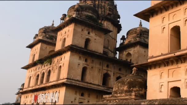 印度中央邦Orchha的皇家Cenotaphs Chhatris的晨景 印度失落的城市Orchha 印度考古遗址 — 图库视频影像