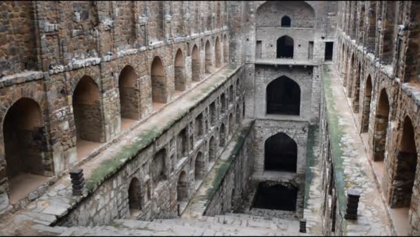 Agrasen Baoli Step Well Situated Middle Connaught Placed New Delhi — Stock Video