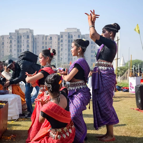 Δελχί Ινδία Δεκεμβρίου 2022 Bharathanatyam Ινδοί Κλασικοί Χορευτές Odissi Που — Φωτογραφία Αρχείου