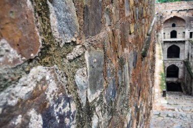 Agrasen Ki Baoli - Connaught 'un ortasına yerleştirilen Step Well Yeni Delhi, Eski Arkeoloji İnşaatı