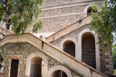 Lal Qila 'nın mimari detayları - Eski Delhi, Hindistan' daki Kızıl Kale, Delhi 'deki ünlü Hint şehirleri