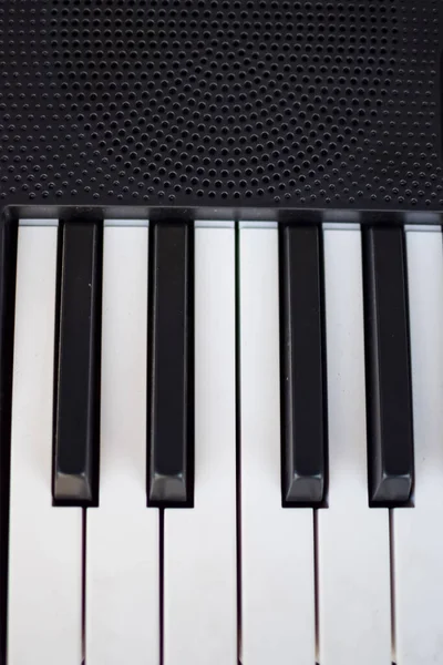 Närbild Pianotangenter Piano Svarta Och Vita Tangenter Och Piano Tangentbord — Stockfoto