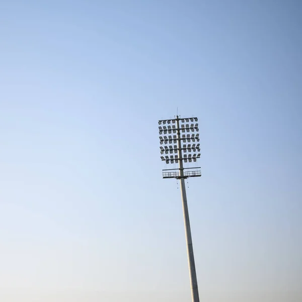 Поливка Стадіоні Крикет Освітлює Стовпи Делі Індія Cricket Stadium Light — стокове фото