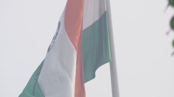 India Flag Flying High Connaught Place Pride Blue Sky India — Stockvideo