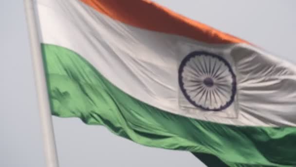 Індійський Прапор Летить Високо Коннот Плейс Гордістю Блакитного Неба Індійський — стокове відео