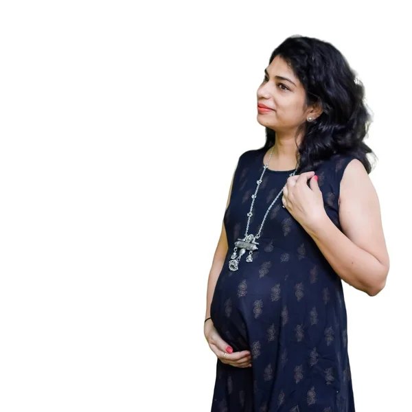 Ciężarna Indianka Pozuje Sesję Ciążową Ręce Brzuchu Białym Tłem Indyjska — Zdjęcie stockowe