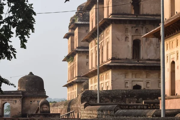 Όμορφη Θέα Orchha Palace Fort Raja Mahal Και Chaturbhuj Ναό — Φωτογραφία Αρχείου