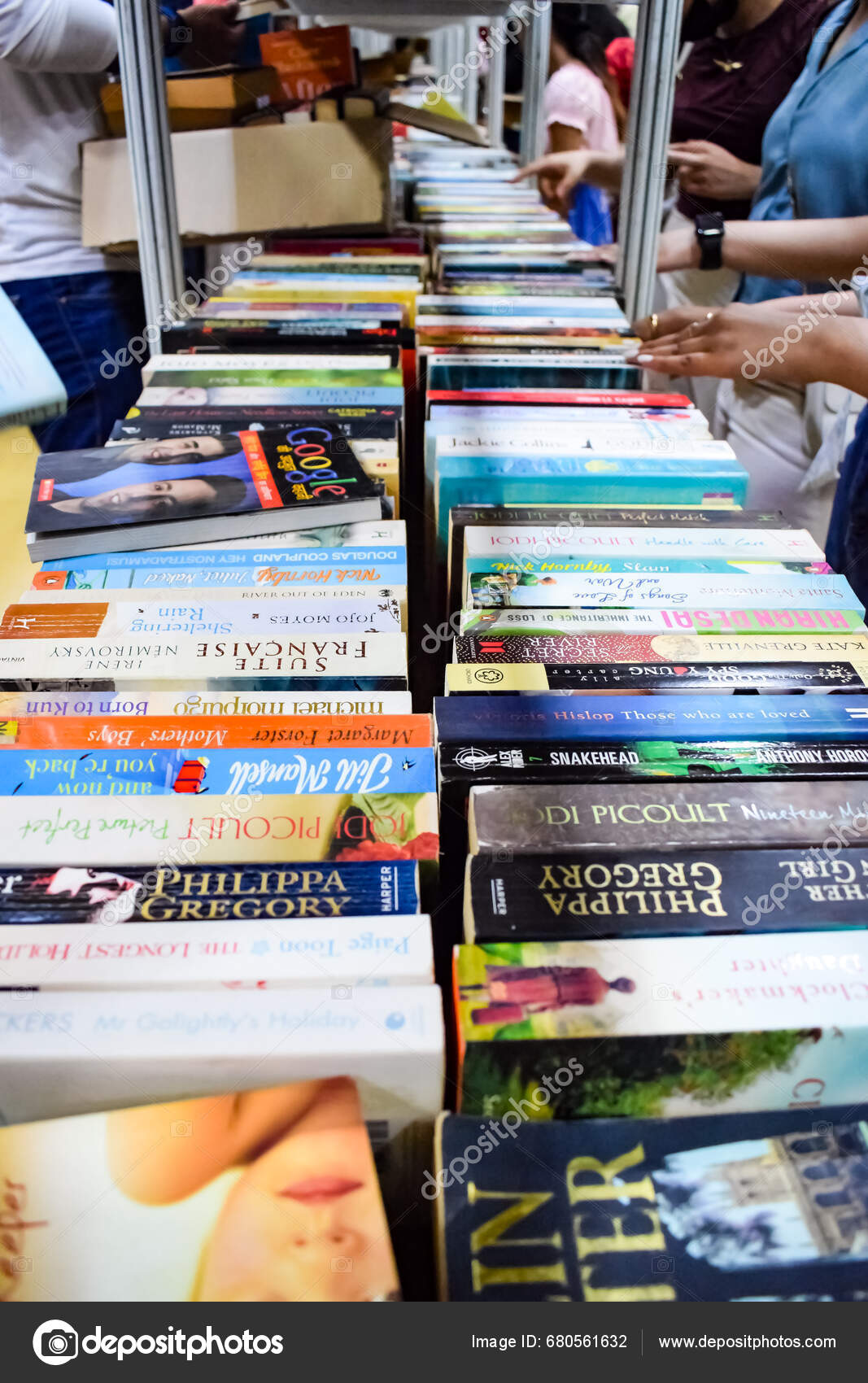 New Delhi India September 2023 Variety Books Shelf Book Stall – Stock