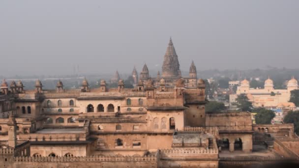 Vedere Frumoasă Palatului Orchha Fort Raja Mahal Templul Chaturbhuj Din — Videoclip de stoc