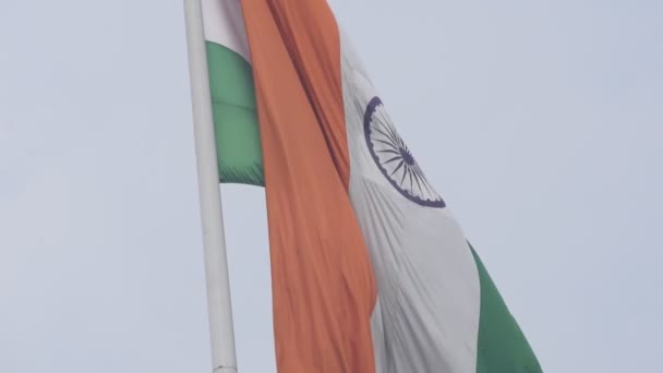 India Flag Flying High Connaught Place Pride Blue Sky India — Stockvideo