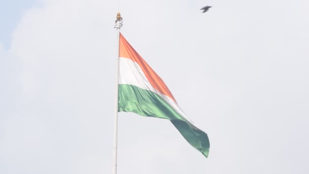 India Flag Flying High Connaught Place Pride Blue Sky India — 비디오