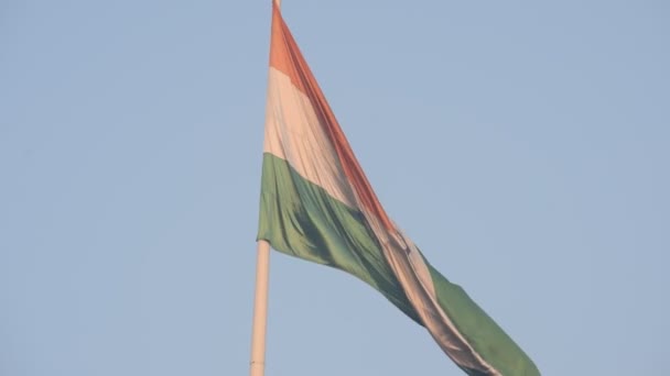 India Flag Flying High Connaught Place Pride Blue Sky India — Vídeos de Stock