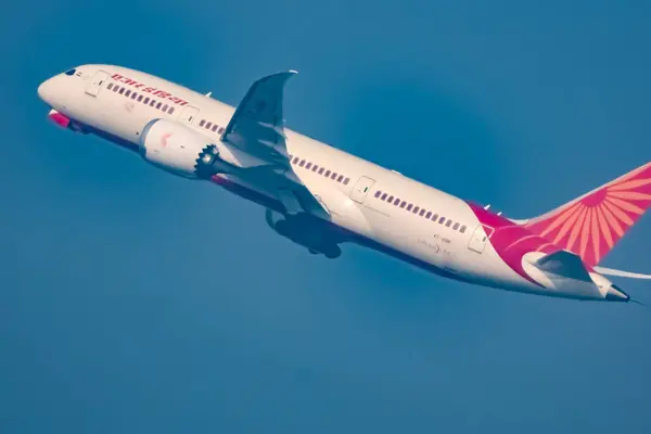 Nueva Delhi India Diciembre 2023 Air India Airbus A320 Despega —  Fotos de Stock