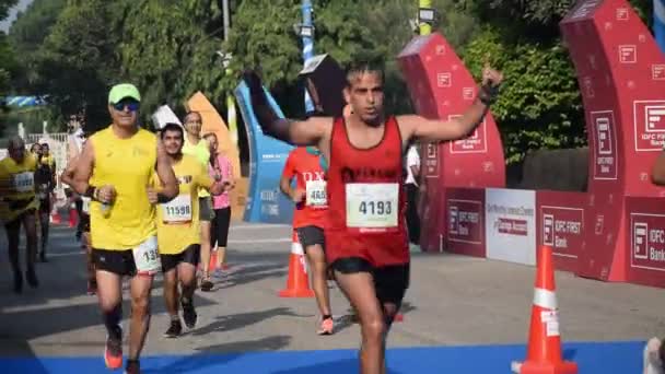 印度新德里 2023年10月15日 印度首都新德里 Vedanta Delhi 赛后半程马拉松赛 Vedanta Delhi Half Marathon — 图库视频影像
