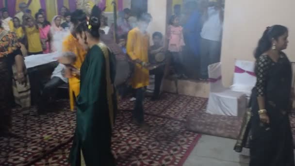 Делі Індія Жовтня 2023 Девотес Виконує Духовний Танець Перед Дурґа — стокове відео