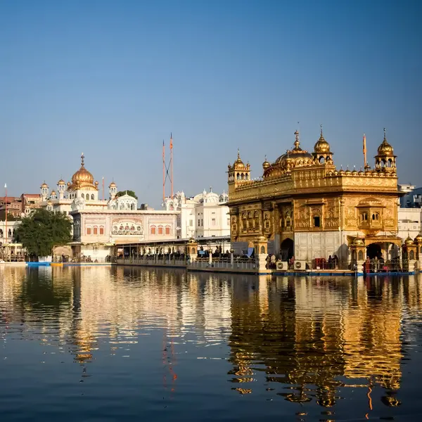 stock image Beautiful view of Golden Temple - Harmandir Sahib in Amritsar, Punjab, India, Famous indian sikh landmark, Golden Temple, the main sanctuary of Sikhs in Amritsar, India