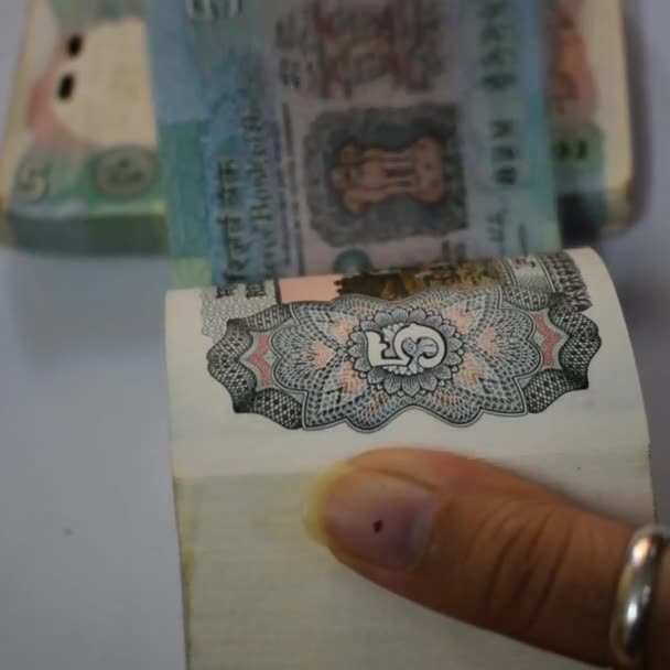 Contando Billetes Rupia India Rápidamente Primer Plano Del Conteo Moneda — Vídeos de Stock
