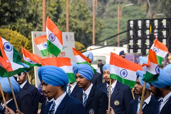 Delhi, Hindistan - 26 Aralık 2023 - Veer Bal Diwas, 10 ve son Sikh Guru Gobind Singh 'in dört oğlunun şehit olması anısına, Ocak 2021' de Modi 26 Aralık 'ta Veer Bal Diwas olarak gözlemlendiğini duyurdu.