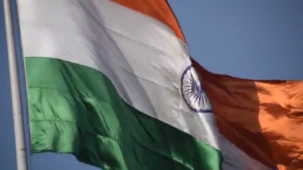 India Flag Flying High Connaught Place Pride Blue Sky India — 图库视频影像