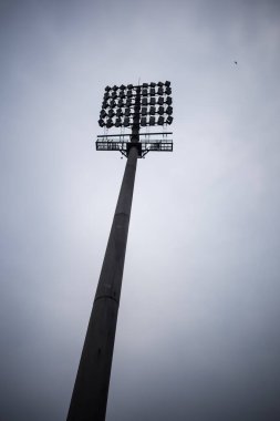 Kriket stadyumunun ışık direkleri Delhi, Hindistan, Kriket Stadyumu