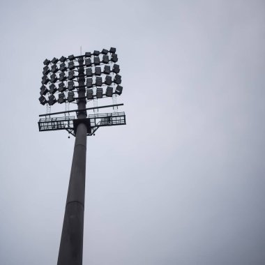 Kriket stadyumunun ışık direkleri Delhi, Hindistan, Kriket Stadyumu