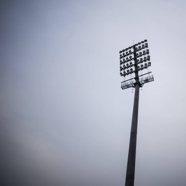 Kriket stadyumunun ışık direkleri Delhi, Hindistan, Kriket Stadyumu