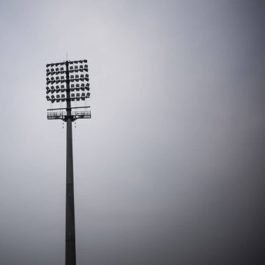 Kriket stadyumunun ışık direkleri Delhi, Hindistan, Kriket Stadyumu