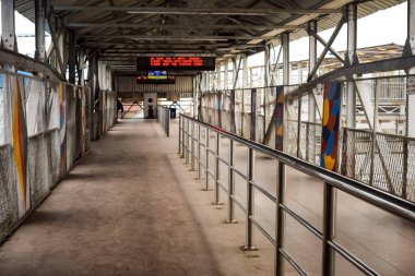 Amritsar, Hindistan, 3 Haziran 2024 - Sabah saatlerinde Amritsar tren istasyonu, Amritsar tren istasyonu, Punjab tren istasyonu