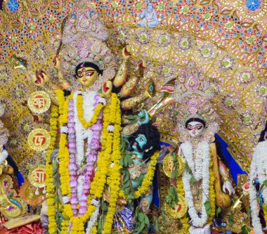 Delhi, Hindistan, Ekim 09.2024 - Hindistan 'ın en büyük Hindu festivali olan Jhilmil Kolonisi Delhi' ye yakından bakan geleneksel Tanrıça Durga