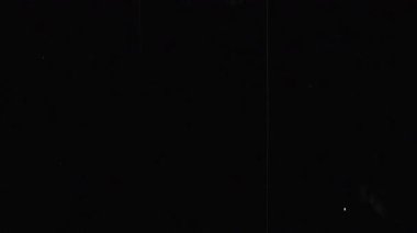 Ayırt dijital animasyon soyut piksel gürültüsü ve arıza efektleri, video hatalarının simülasyonu ve modern, keskin bir görünüm için hasar.