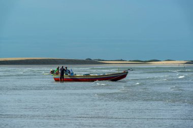 19 Ocak 2023 'te Brezilya' nın Jericoacoara sahilinde balıkçı tekneleri.