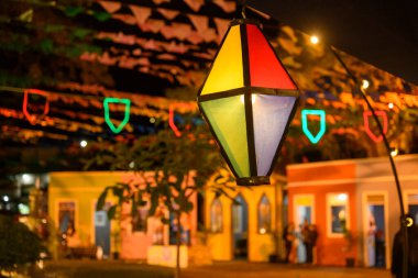 Kuzeydoğu Brezilya 'da Fenerli Renkli Sao Joao Festivali Dekorasyonları ve Bunting Bayrakları