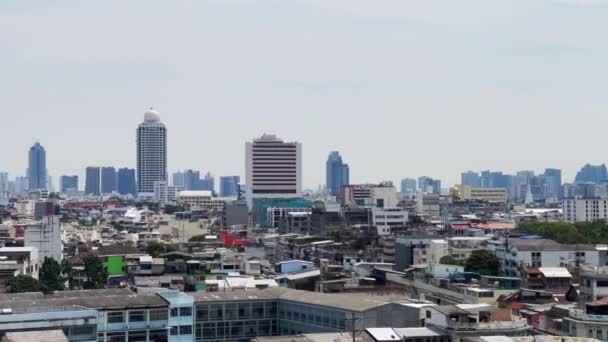 방콕의 도시에서 건물과 오래된 — 비디오