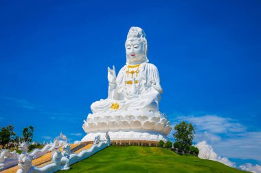 Manzara Wat Huay Pla Kung temple heykelinin Guan Yin seyahat hedef bulunan meşhur mekanlar dini konumlar Chiang Rai ilinin Kuzey Tayland.
