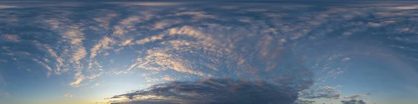 Tmavě Modrá Soumračná Obloha Mraky Cumulus Bezešvé Panorama Hdr 360 — Stock fotografie