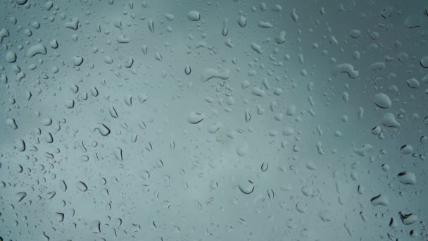 Krople Deszczu Przepływające Przez Szybę — Wideo stockowe