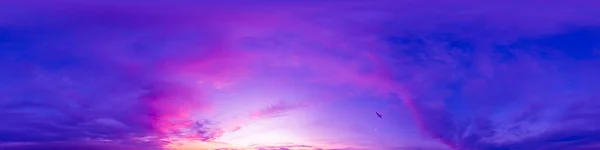 Dunkelblaues Magenta Sonnenuntergangspanorama Mit Rosa Cumulus Wolken Nahtlose Hdr 360 — Stockfoto