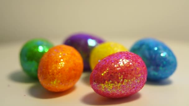 Colorful Easter Eggs Rotating Rows Seamless Loop Light Background — Stockvideo