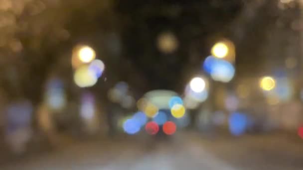 Luzes Carro Borradas Bokeh Cidade Noite Faróis Desfocados Iluminação Pública — Vídeo de Stock