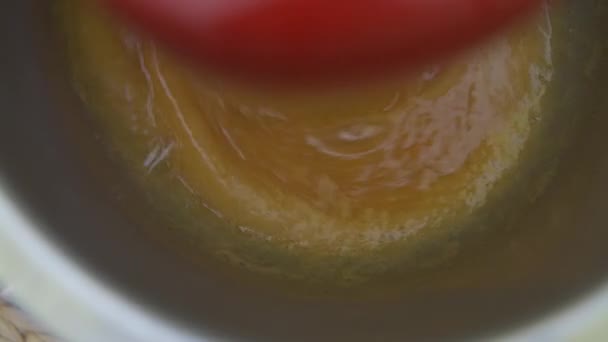 Mixing Ingredients Standing Kitchen Mixer Preparing Delicious Cream Make Cake — Stockvideo