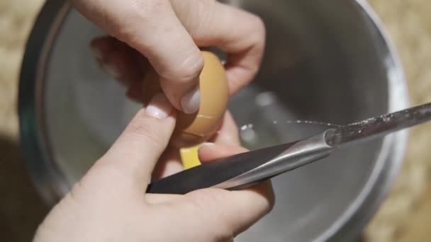 Chef Breaks Chicken Farm Fresh Eggs Silver Bowl — стоковое видео