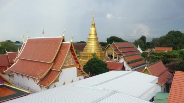Letecký Pohled Wat Phra Hariphunchai Rainbow Provincii Lamphun Thajsko — Stock video