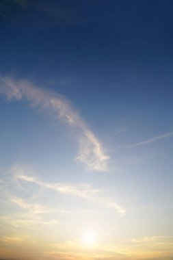 Güzel gökyüzü ve doğa için bulutlar..