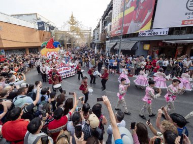 CHIANG MAI, THAILAND - 8 Şubat 2025: 48. Geleneksel Çiçek Festivali 2025, Chiang Mai, Tayland.