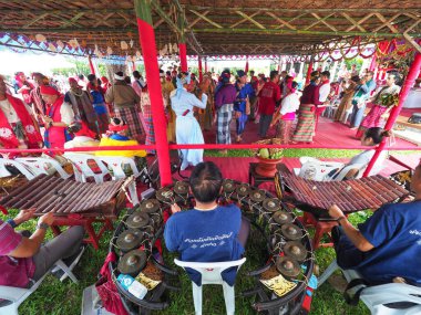 THAILAND - CHIANGMAI, 22 HAZİRAN 2025: Lanna halkının Chiang Mai 'deki geleneksel inancı hayalet yetiştirme geleneği.