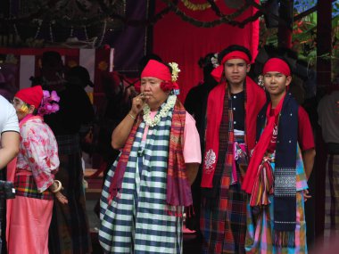 THAILAND - CHIANGMAI, 22 HAZİRAN 2025: Lanna halkının Chiang Mai 'deki geleneksel inancı hayalet yetiştirme geleneği.